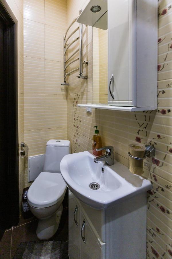 8 Svyatoho Teodora Square Apartments Lviv Eksteriør billede
